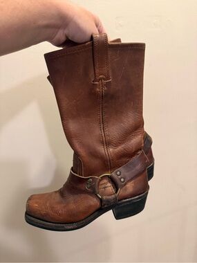 FRYE Harness Women’s Size 6